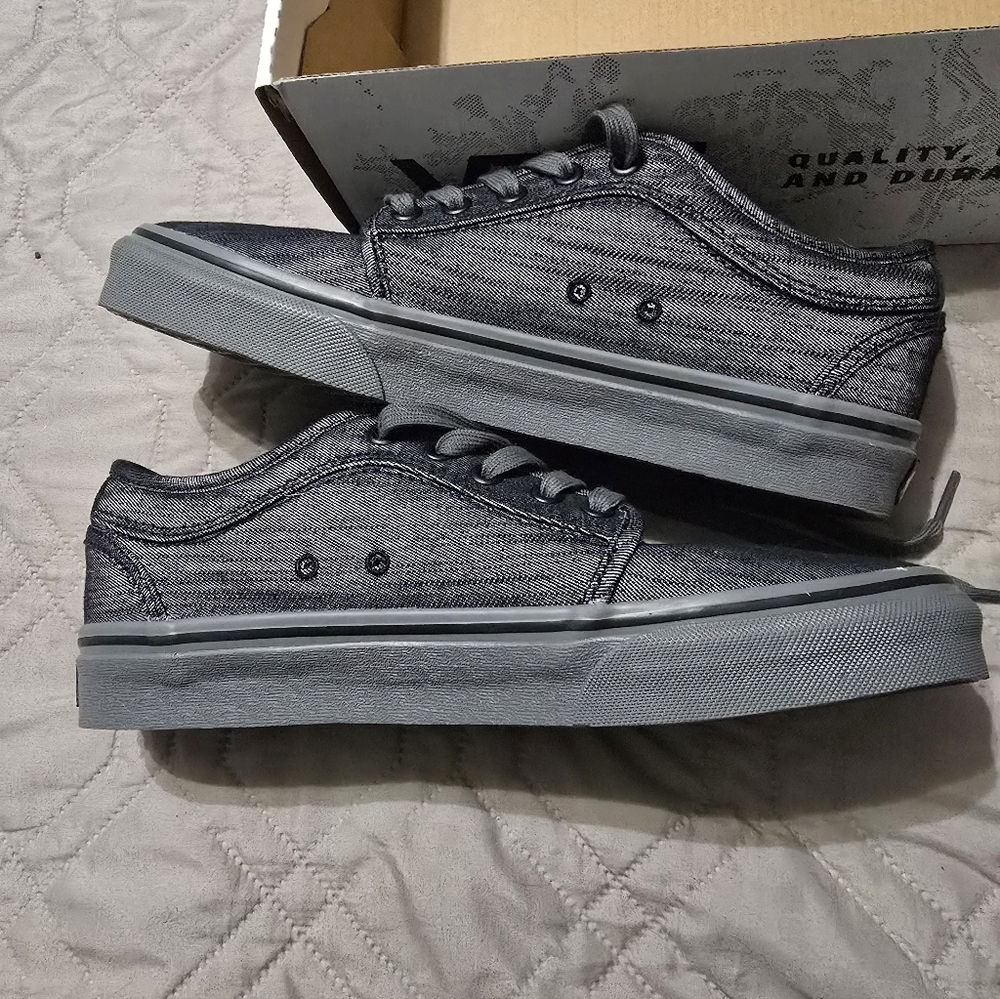 Vans Skate Chukka Low Denim Sneakers Gray Black Men’s 7.5 New